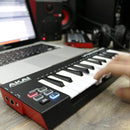 Akai LPK25 WIRELESS Mini Tastiera Controller Bluetooth USB Midi 25 T sensibili