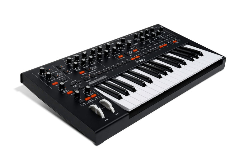 Moog MESSENGER Sintetizzatore professionale analogico monofonico a 32 tasti