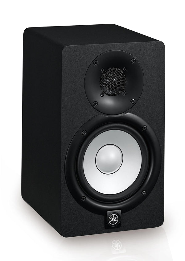 Yamaha HS5 Monitor Cassa Attiva Professionale da Studio a due vie 70w, Nera